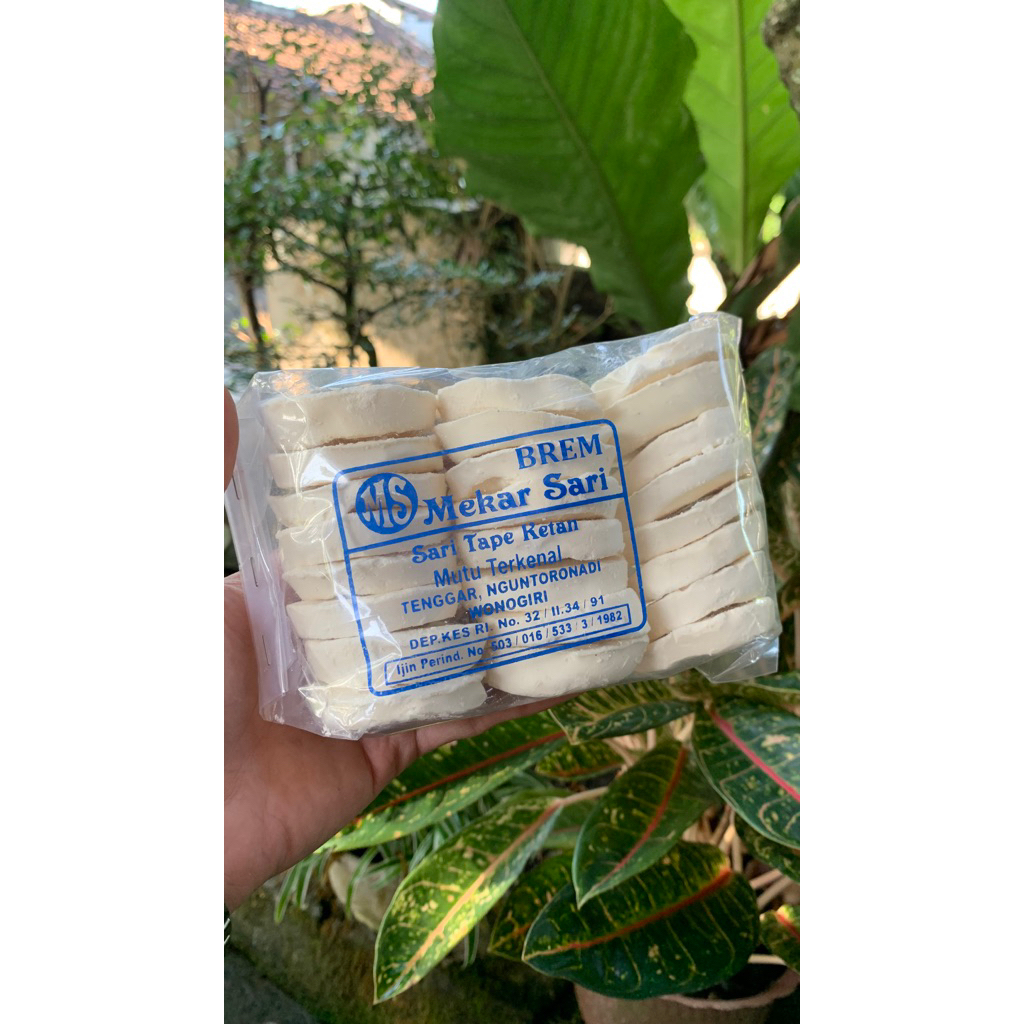 

Brem Mekar Sari khas Solo Isi 24 Biji