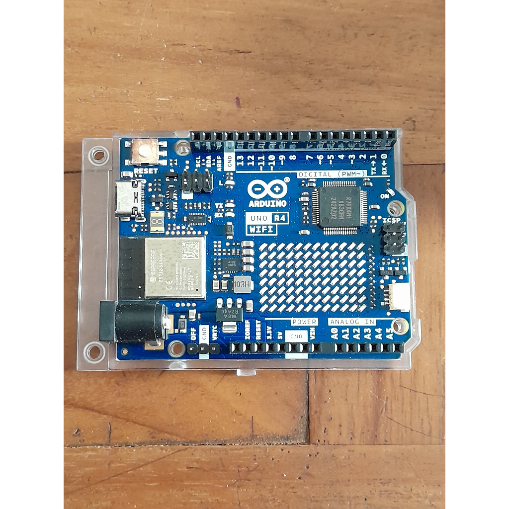 ORIGINAL Arduino Uno R4 Made in Italy