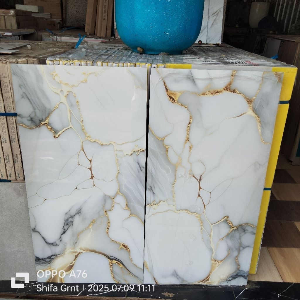 Granit lantai 60x120.santiago Gold/Concord