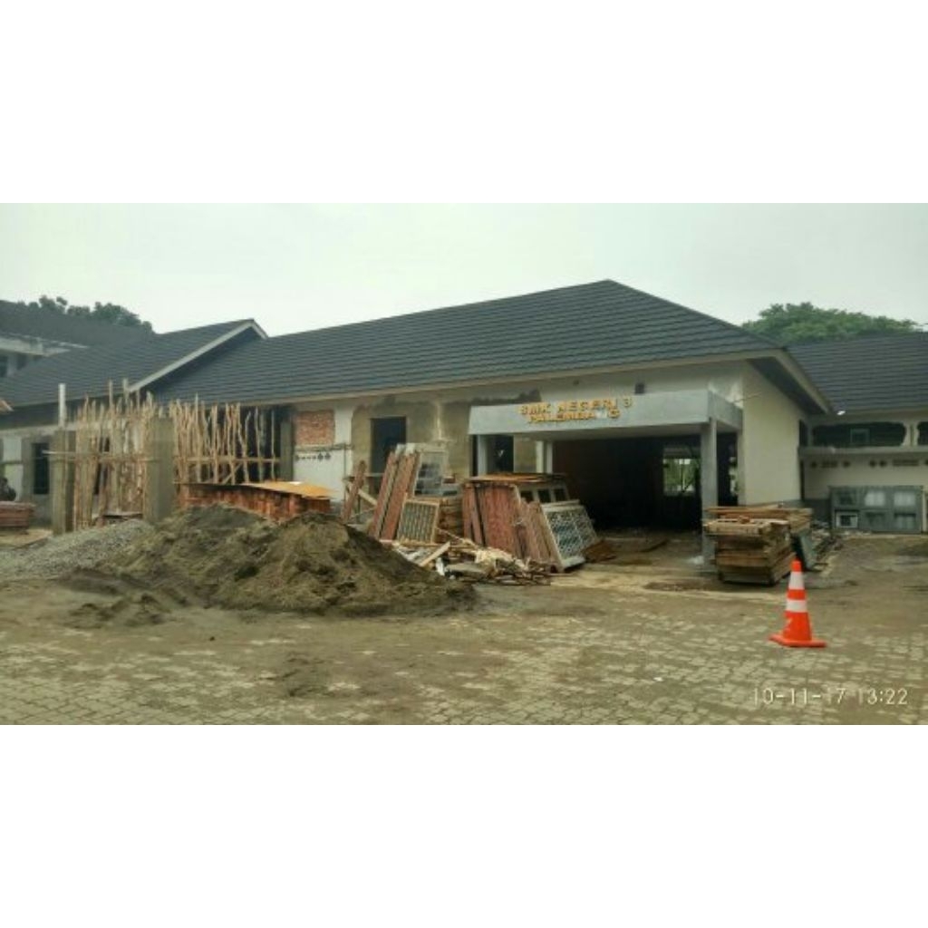 Atap Spandek Pasir Anti Panas & Anti Bising – Galvalum Tebal | Sinai Trust