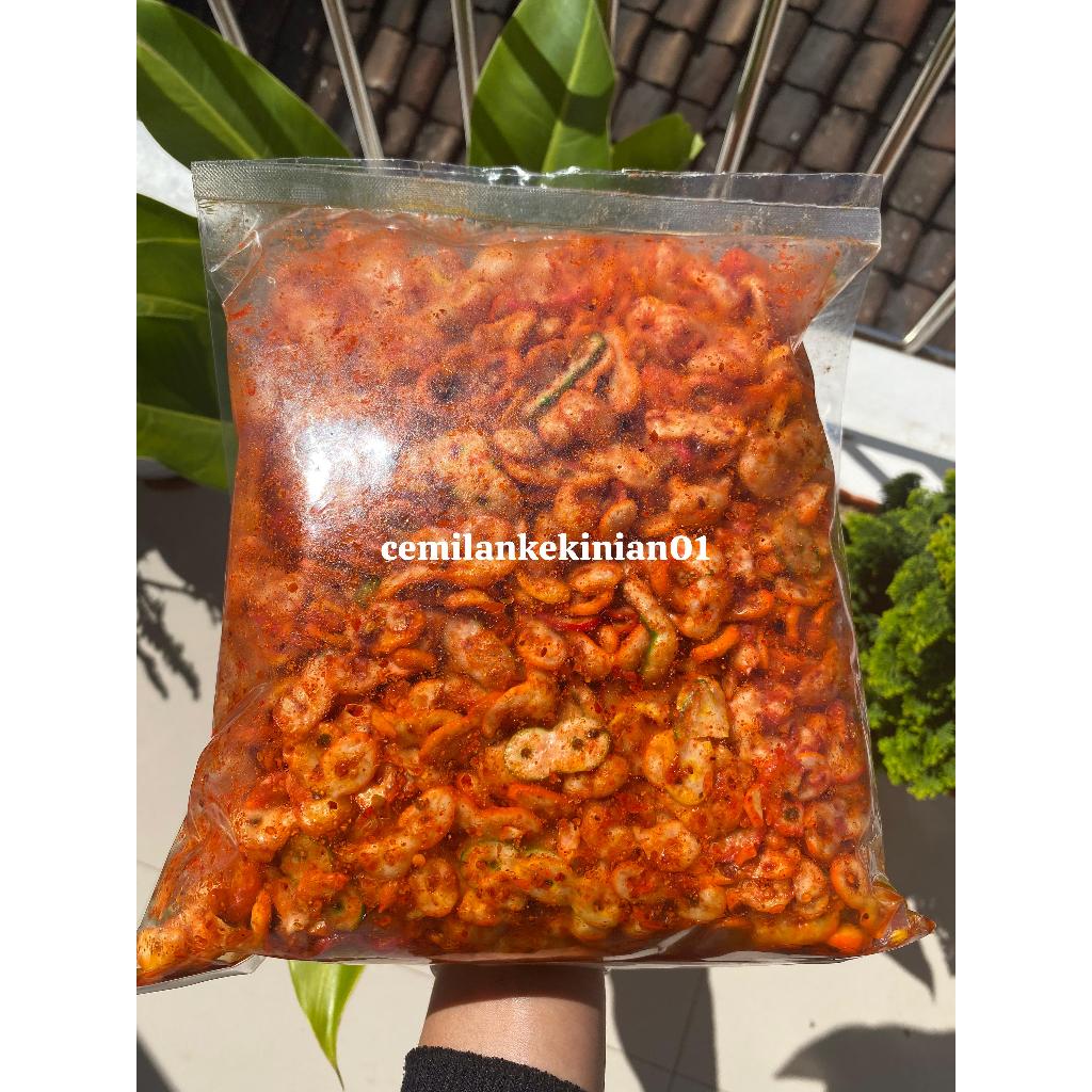 

kerupuk seblak delapan 1kg peda daun jeruk