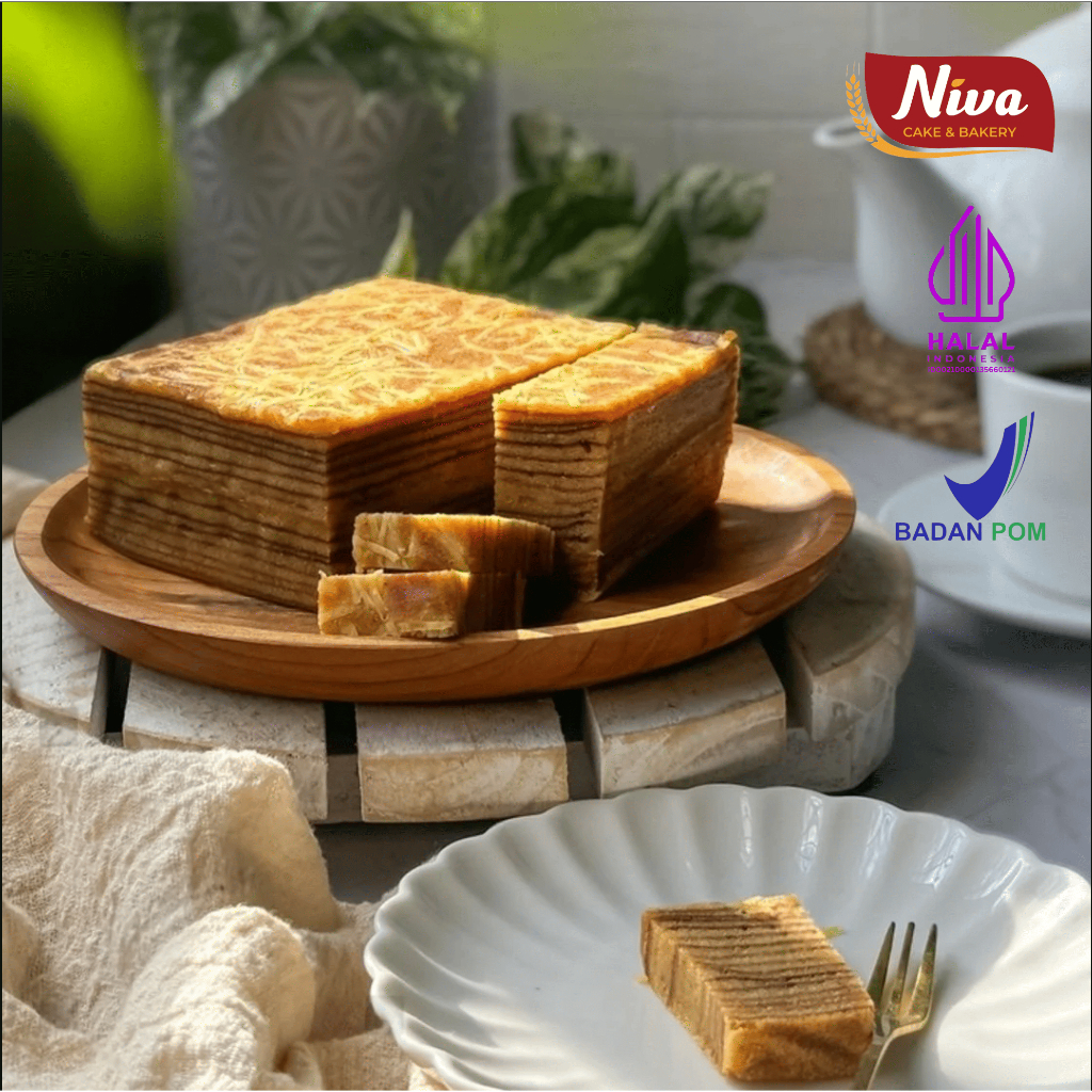 

Bisa Cod Kue lapis legit niva cake & bakery Enak Dengan Tekstur Moist ada Rasa cokelat dan Keju makanan cemilan kekinian