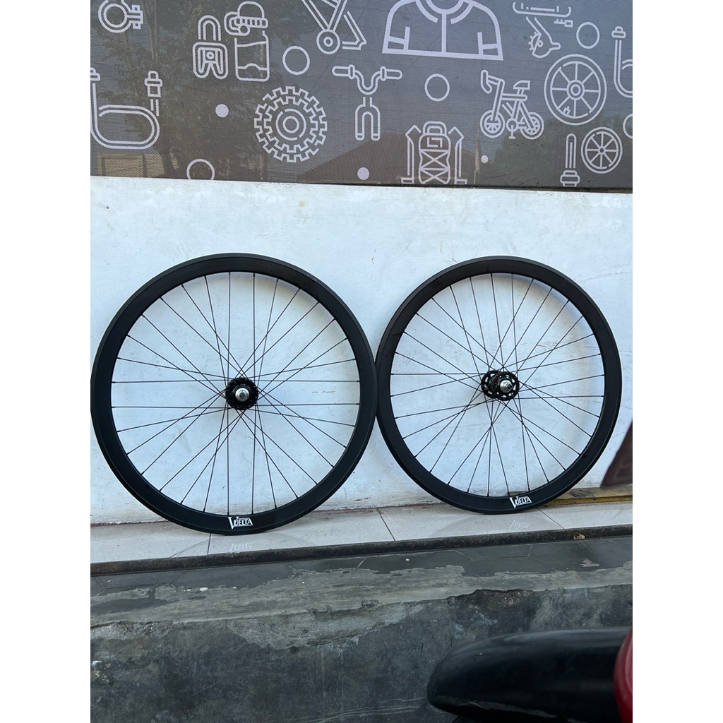 WHEELSET FIXIE DOLTRAP VUELTA HITAM ALLOY INCLUDE COG LOCK AIRLINE BEARING 42MM SEPASANG 4,2CM 4,2
