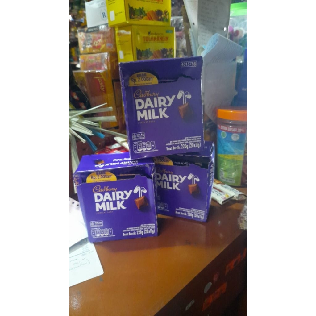 

COKLAT DAIRY MILK CADBURY 11gr