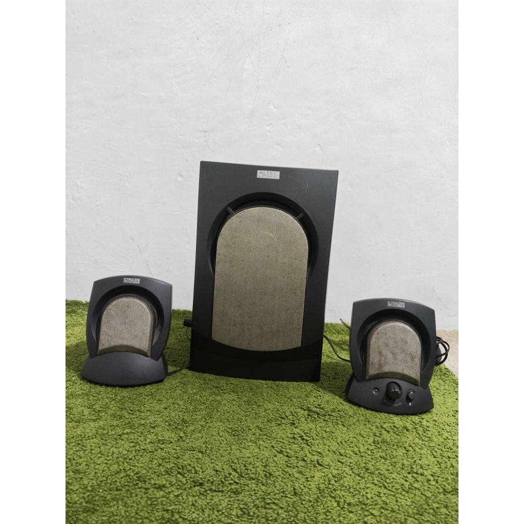 speaker aktif Altec Lansing AVS300