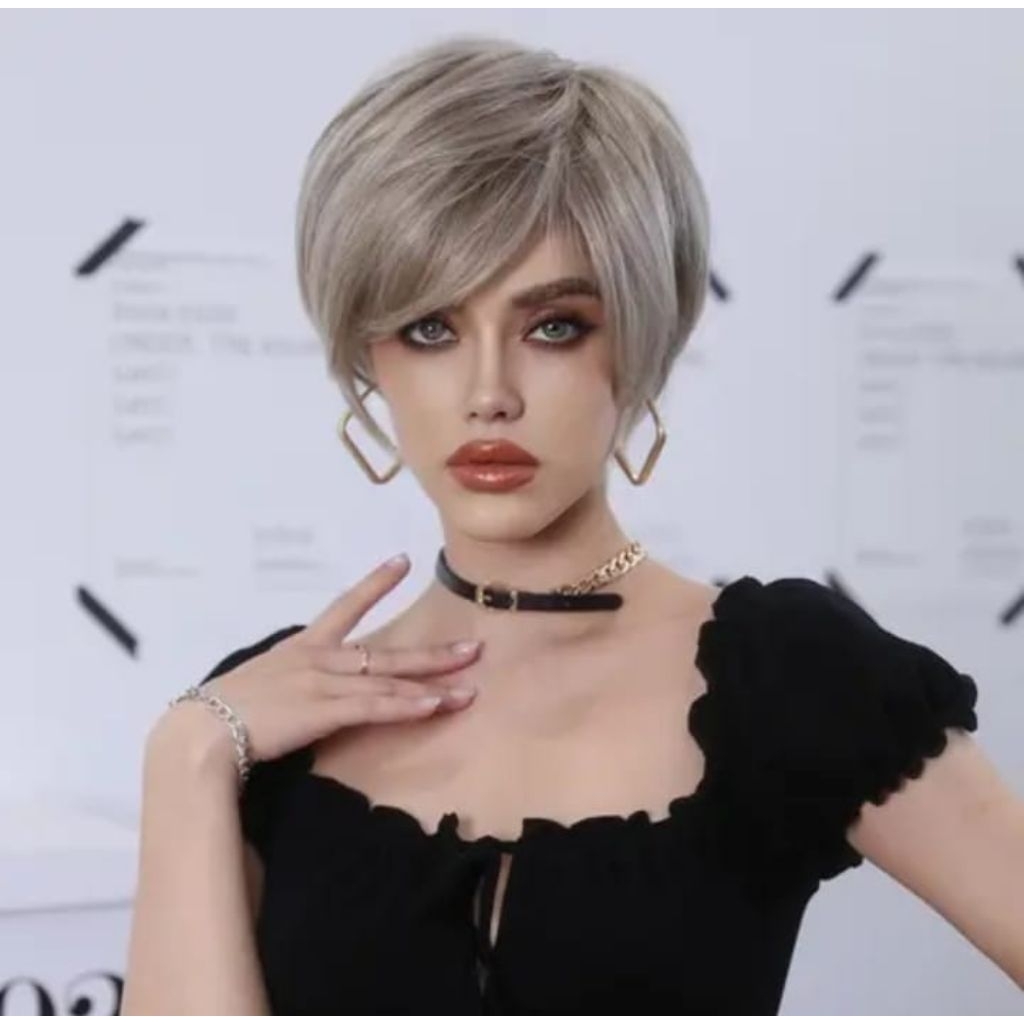 Wig Wanita Silver Wig Korean Style Wig Wanita Model Pendek Wig Shorty Rambut Palsu Wanita Wig Uban W