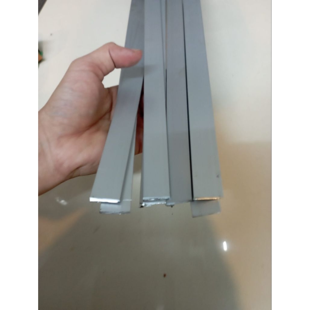 Plat Strip Alumunium Tebal 2mm x 30mm x 6000mm Alumunium