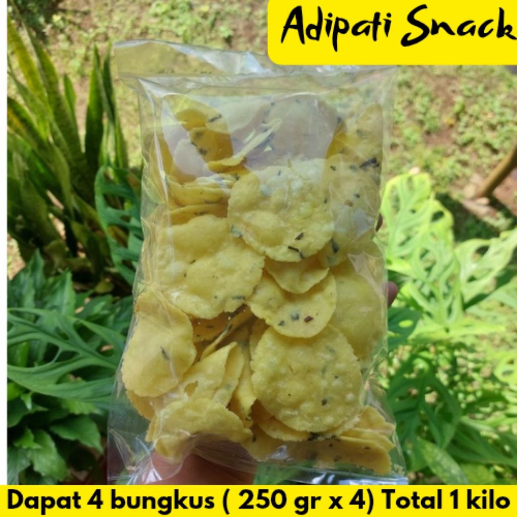 

ADIPATI - (250 gram x 4) 1 Kg Comring Kecimpring Singkong Bawang Daun Khas Ciamis - Snack Comring Gemblong Kering ketempling