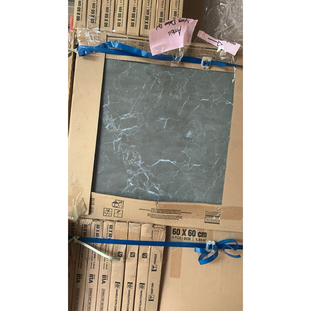 keramik granit lantai 60x60