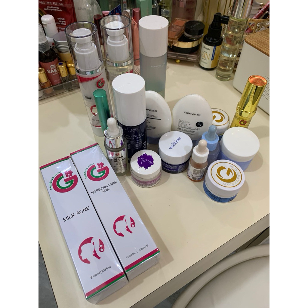 Preloved skincare glafidsya Dermagloss Moisturizer LRP cicaplast