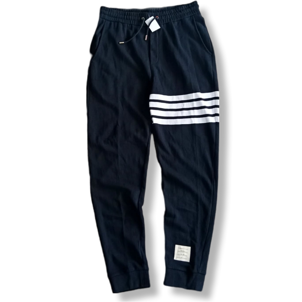 THOM BROWNE BLACK SWEATPANTS | CELANA PANJANG | CLWM