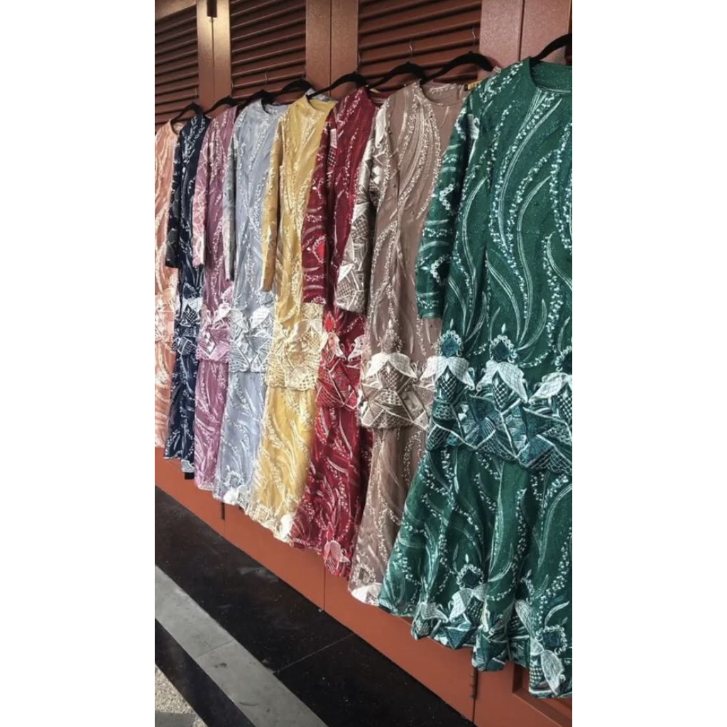 SALE brokat duyung MURAH BERKUALITAS TINGGI/gamis pesta/brukat dress/viral/mewah/murah/maroon,hijau,
