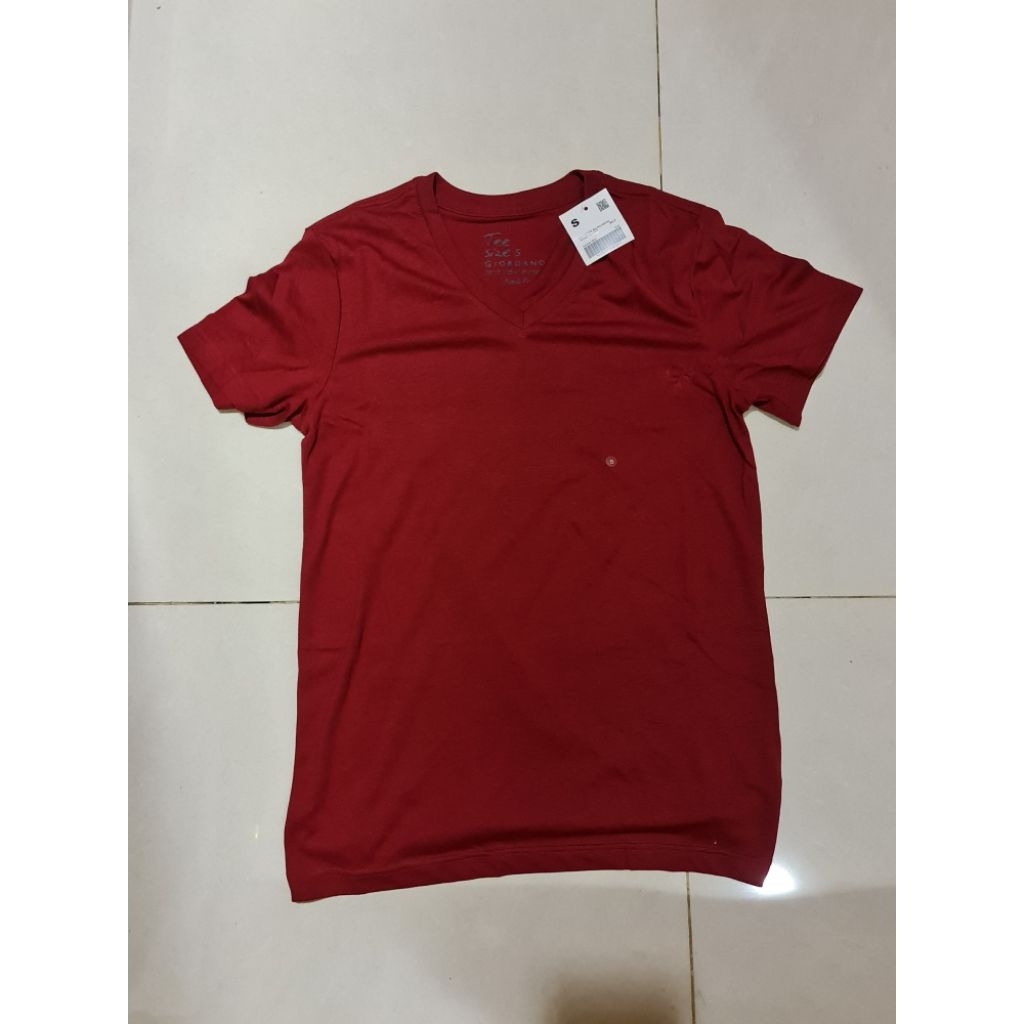 Giordano V-Neck