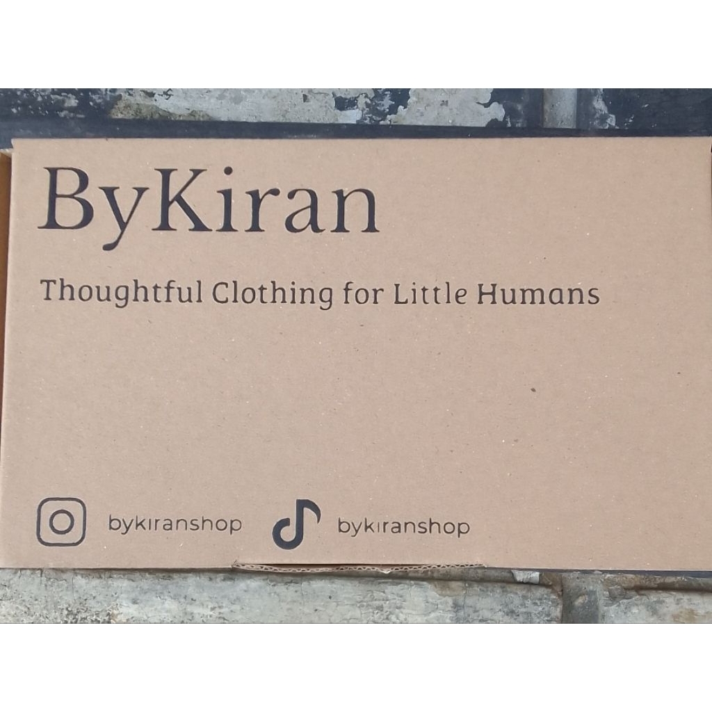 

Gift Box ByKiran - Kotak Kado Eksklusif untuk Hampers atau Ulang Tahun Anak