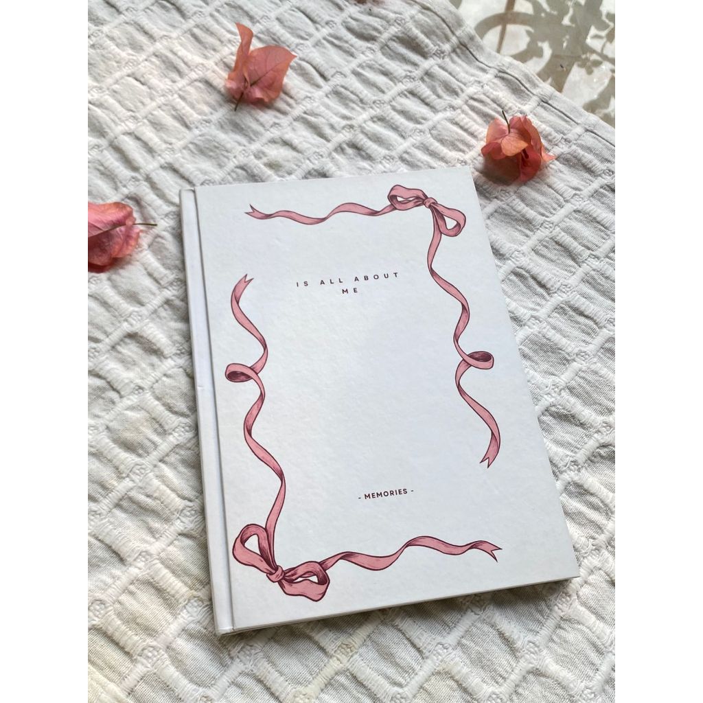 Memories Book Tema About Me Hampers Kado Custom | Gift Anniversary