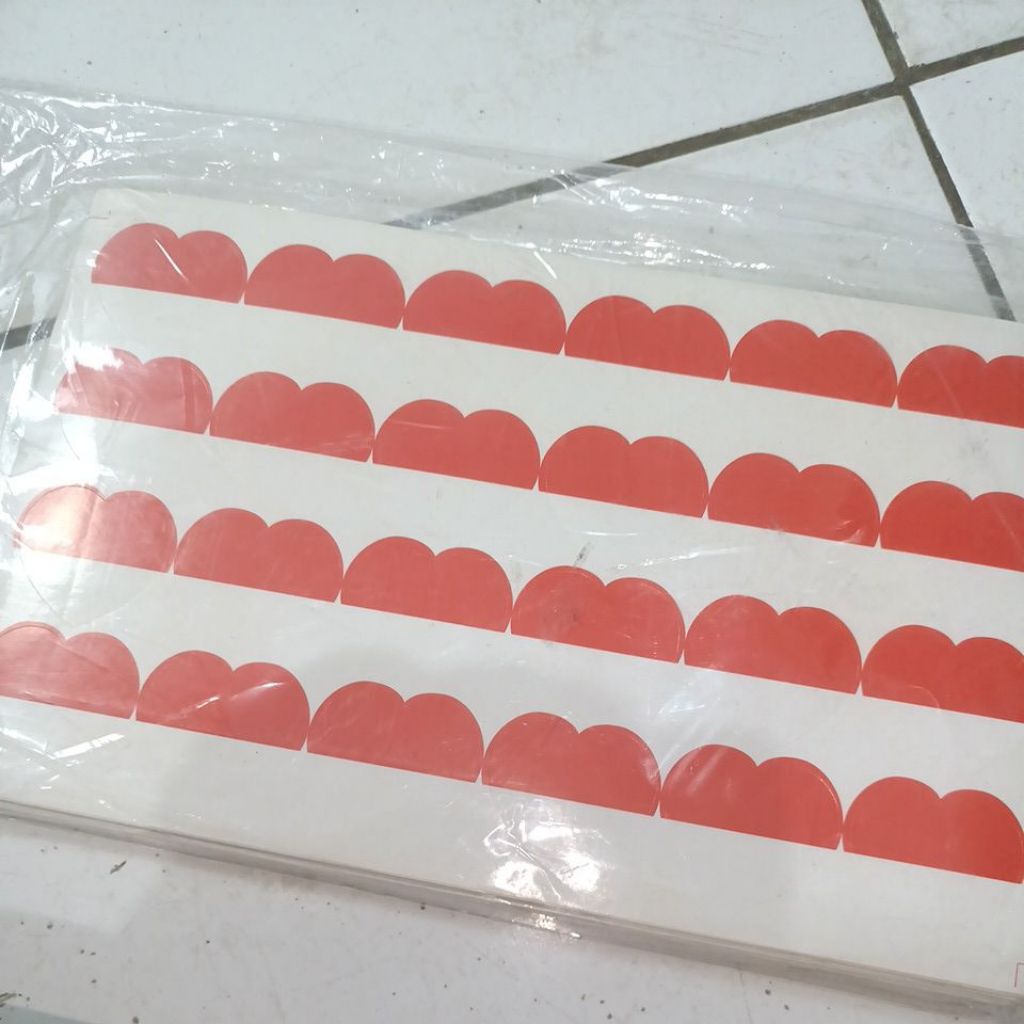 

Stiker Pipi Merah Putih 20 Lembar Random