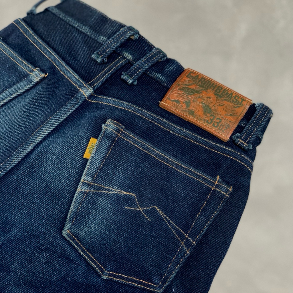 sage earthbeast 33Oz brown x indigo silver selvedge line