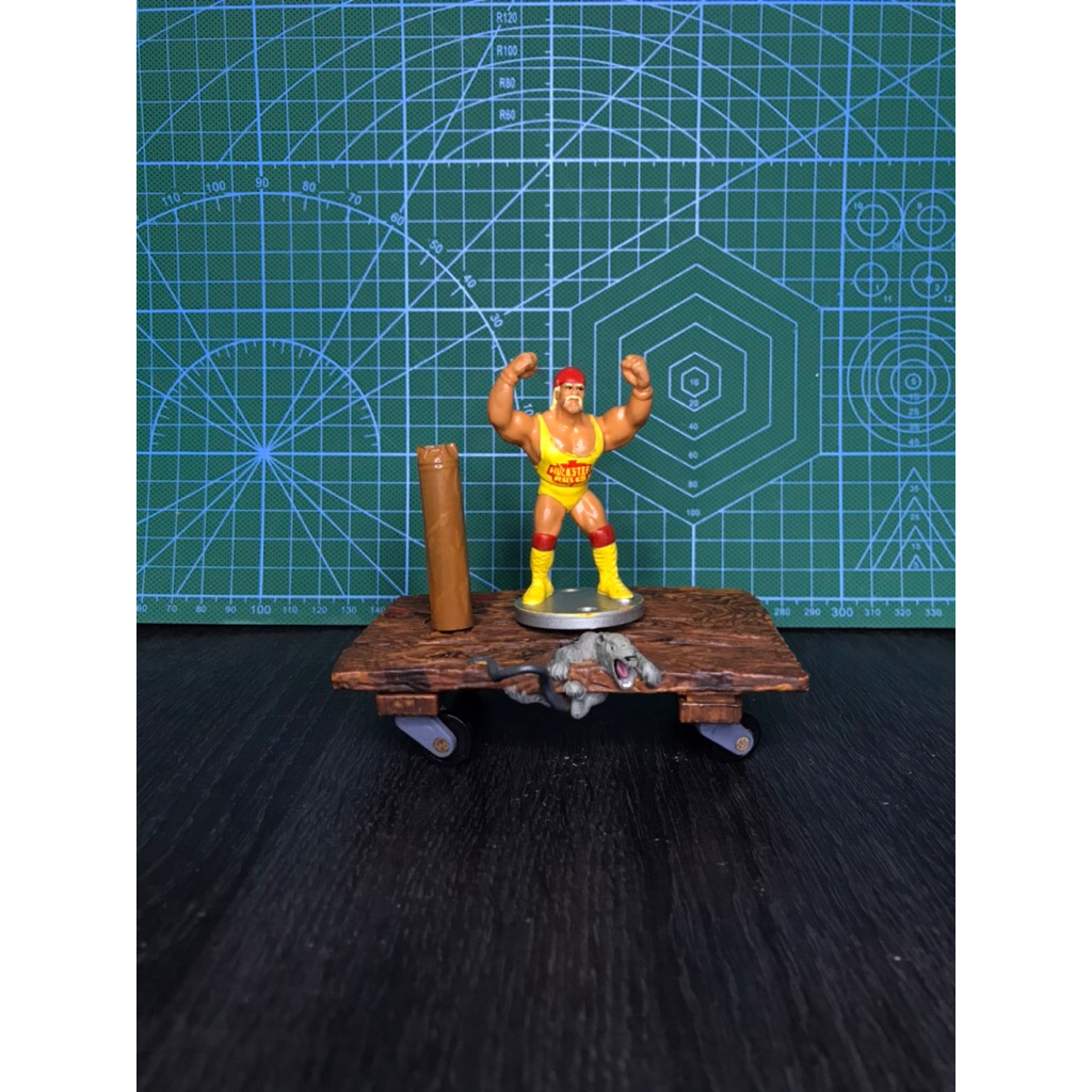 WWE Smackdown Hulk Hogan Figure Mini Wrestling WWF Titan Sports Royal Rumble Vintage 1991 + Rolling 