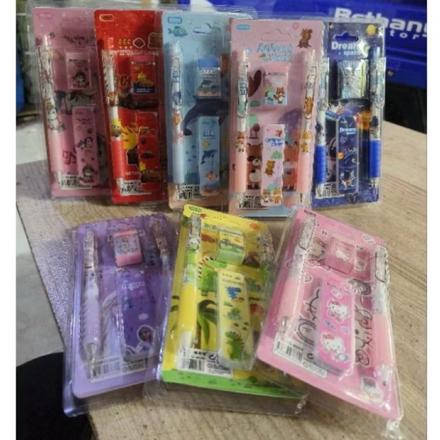 

Stationery Set 4 in 1 Alat Tulis Gift Sekolah Pensil Mekanik