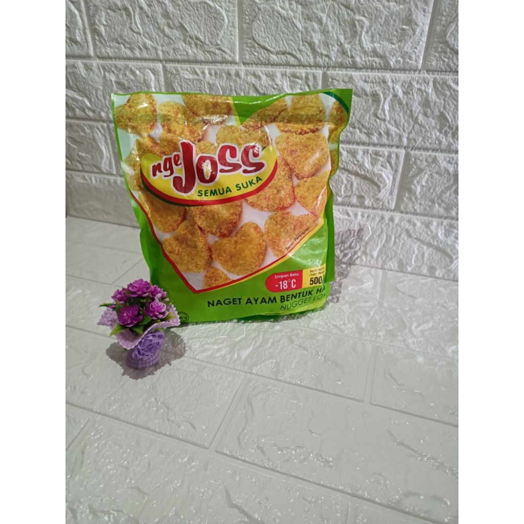 

Makanan beku Frozen food NGEJOSS Nugget love 500gr