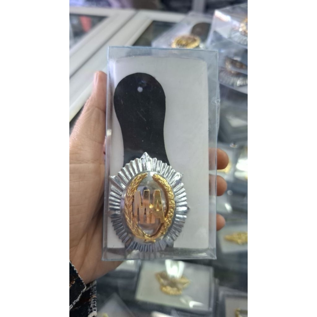 TANDA JABATAN MA LUX DANKI MA,BUNGA 1 ,BUNGA 2