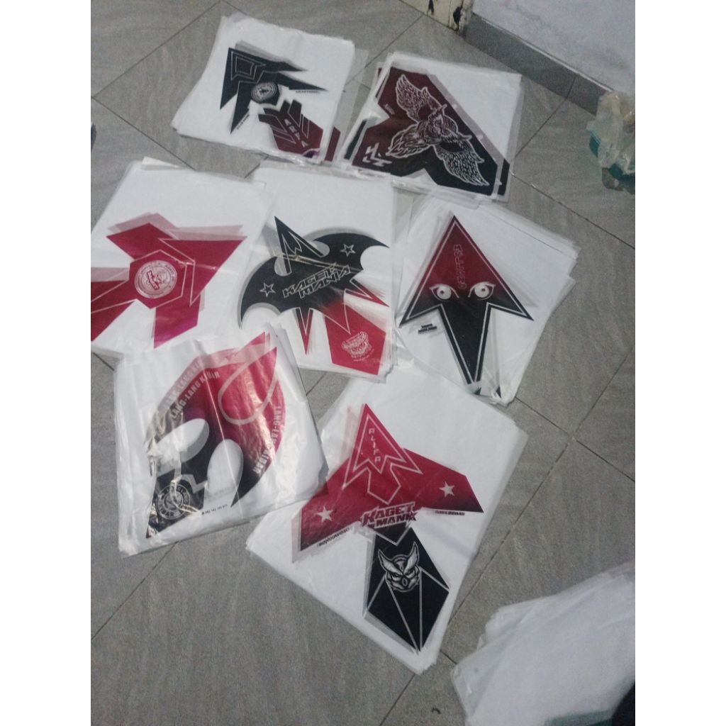 10 LEMBAR Kertas layangan sukhoi