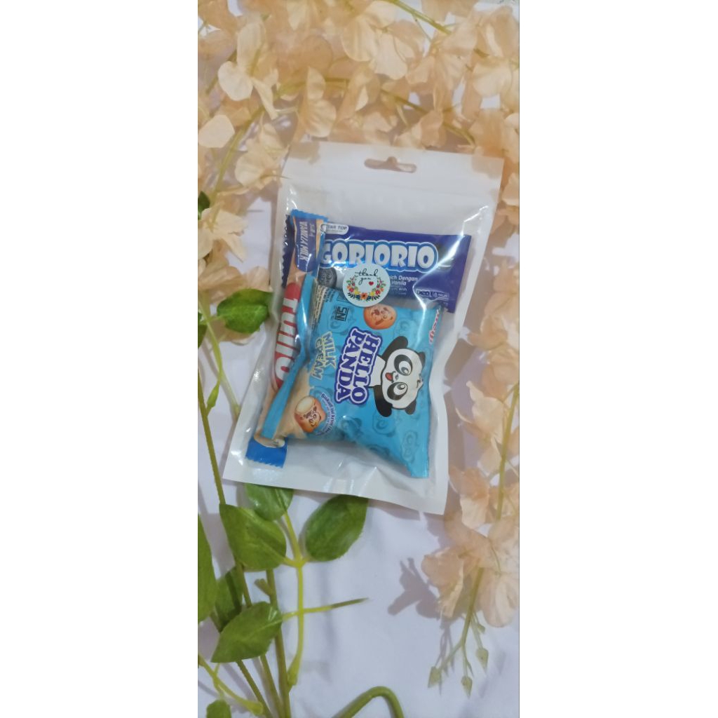 

PROMO PROMO PROMOOOOOO BELI 5 GRATIS 1 MINI HAMPERS SNACK