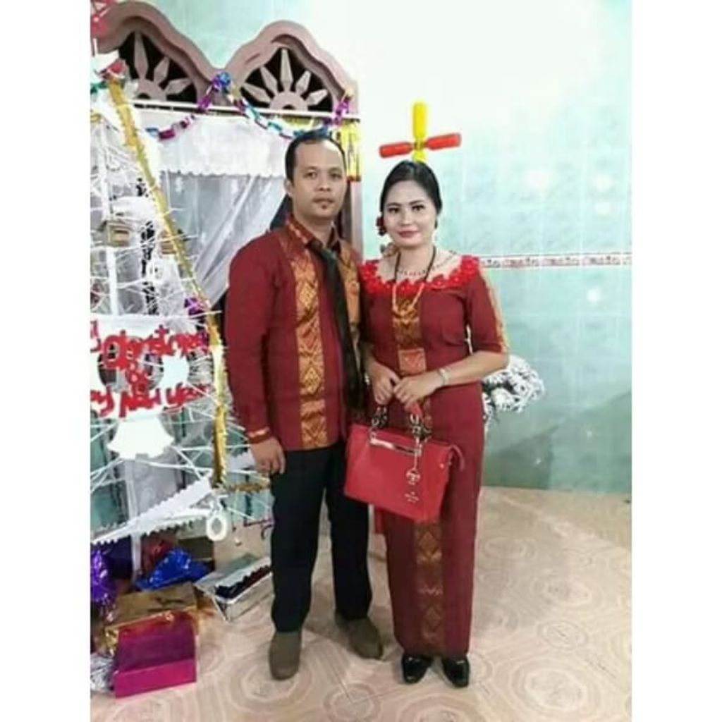 SET COUPLE BAJU ADAT TENUN TORAJA MOTIF PARUKI TEBAL HALUSAN, BAJU GEREJA