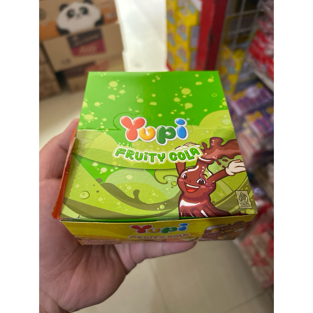 

Yupi Fruity Cola 6gram box