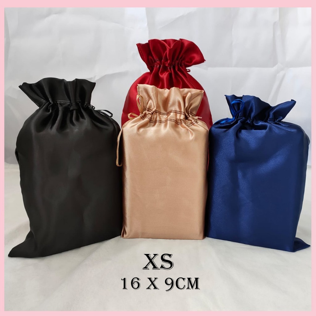 

Size XS [24 PCS] Kantong Serut Tas Parcel Satin Silk Premium Bahan Halus