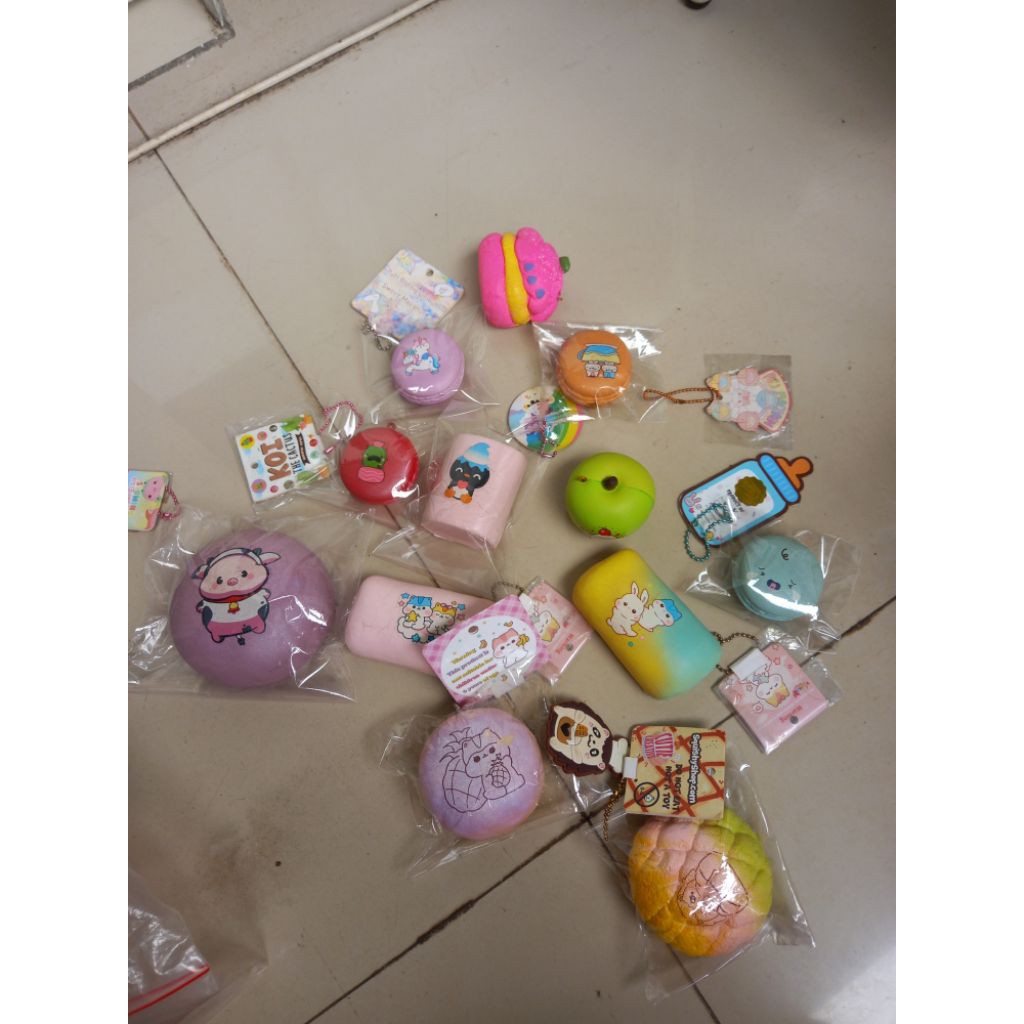 WTS PRELOVED TAG SQUISHY LICENSED CREAMIICANDY, POLI, CUTIE CREATIVE, CAFE DE N DLL