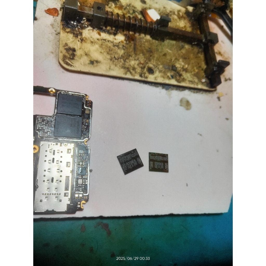 5 buahh emmc. h9hp52acpmmd = 30kmdp6001da       = 30
kmwv6001jm      = 60
kmdh6001da      = 30
kmdx 