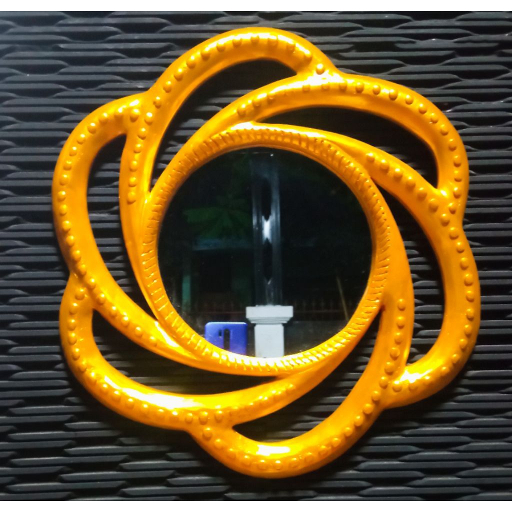 cermin kaca rias hiasan dekorasi souvenir aksesoris barang antik