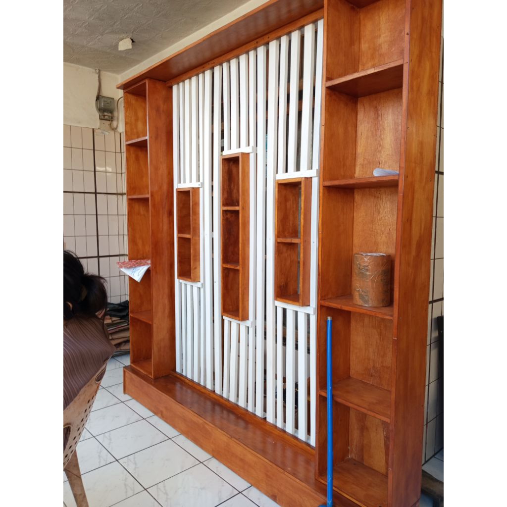 partisi penyekat ruangan serbaguna perlengkapan rumah