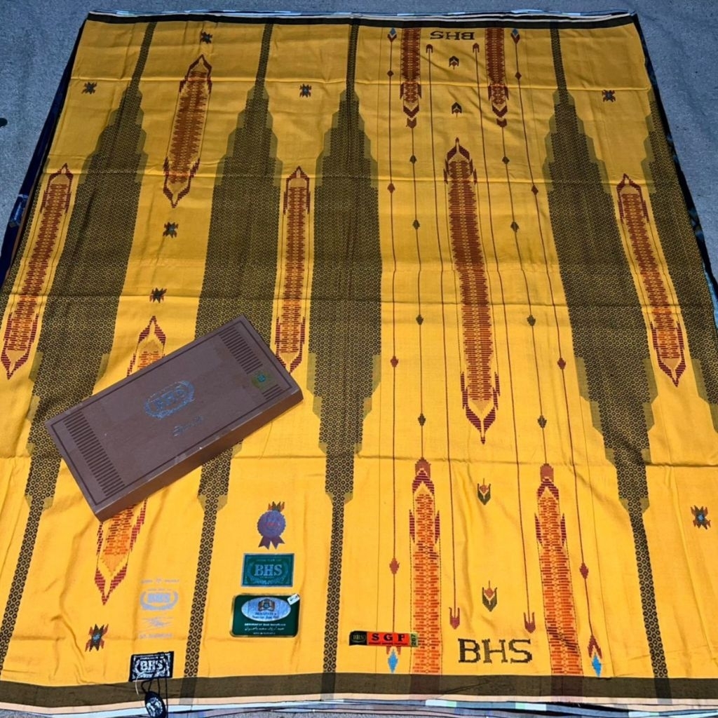 Sarung BHS Spunsilk SGF Silver Lawas Kuning Full Sutra Spunsilk Jahitan Tengah ATBM Limited