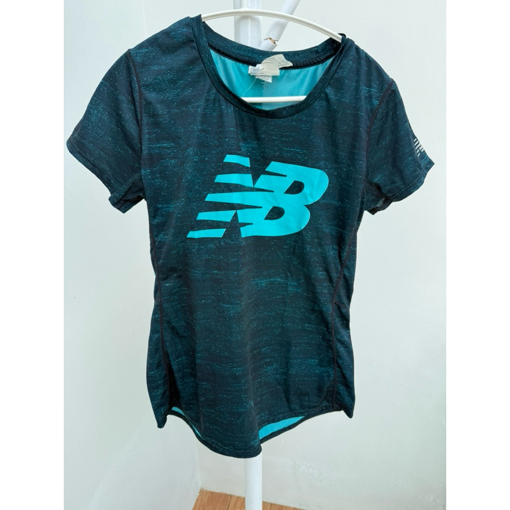 new balance running jersey
