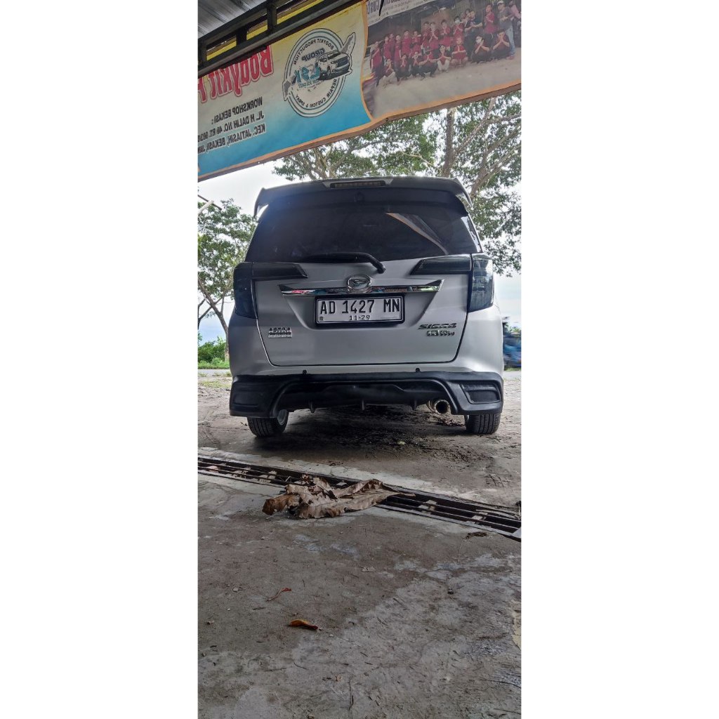 Bumper Belakang Dan Side Skirt Calya Sigra