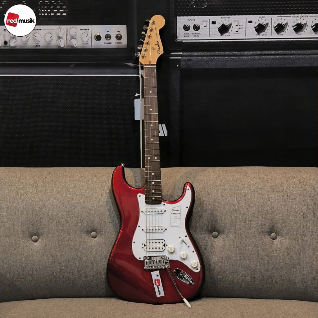 Gitar Fender Standard Stratocaster HSS Electric Guitar Laurel FB