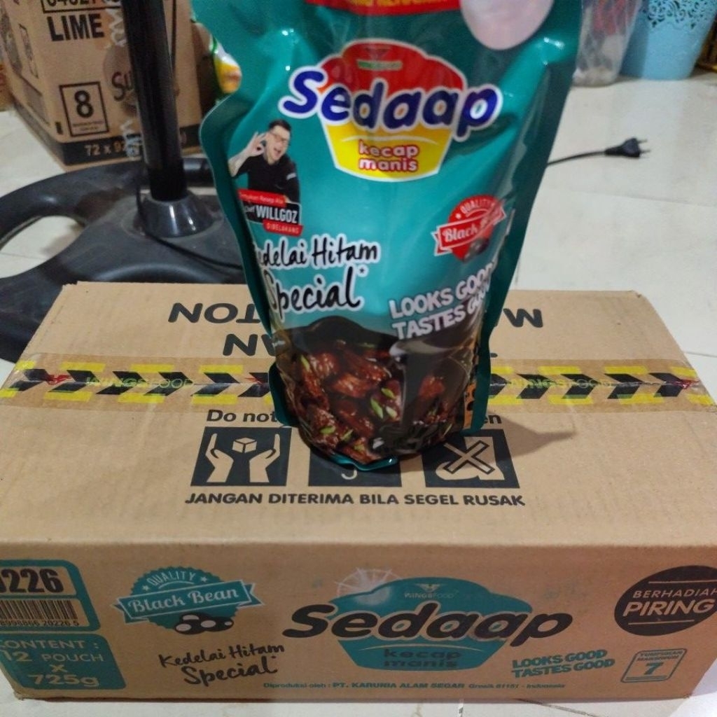 

Kecap sedaap kedelai hitam special karton 12pcs x 725 g