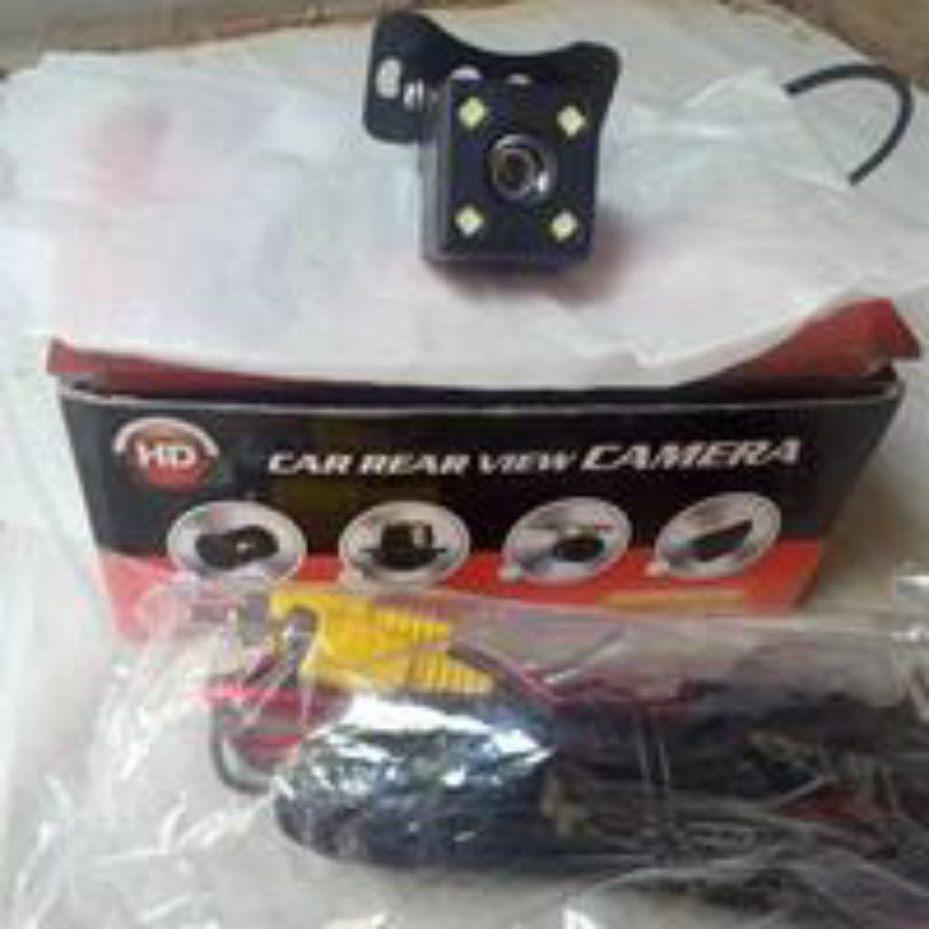 Kamera parkir mundur untuk semua jenis mobil...kompatibel untuk semua jenis line in video dobel din.