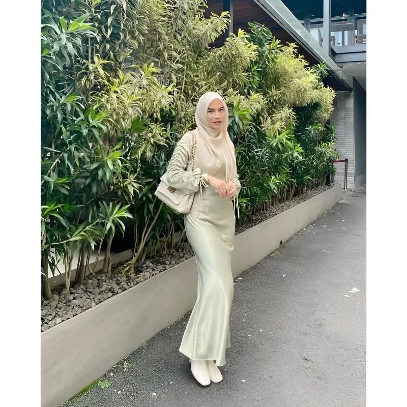 READY STOCK - DARLA SATIN SILK DRESS SERUT BRIDESMAID PROMNIGHT MEWAH GAMIS SATIN