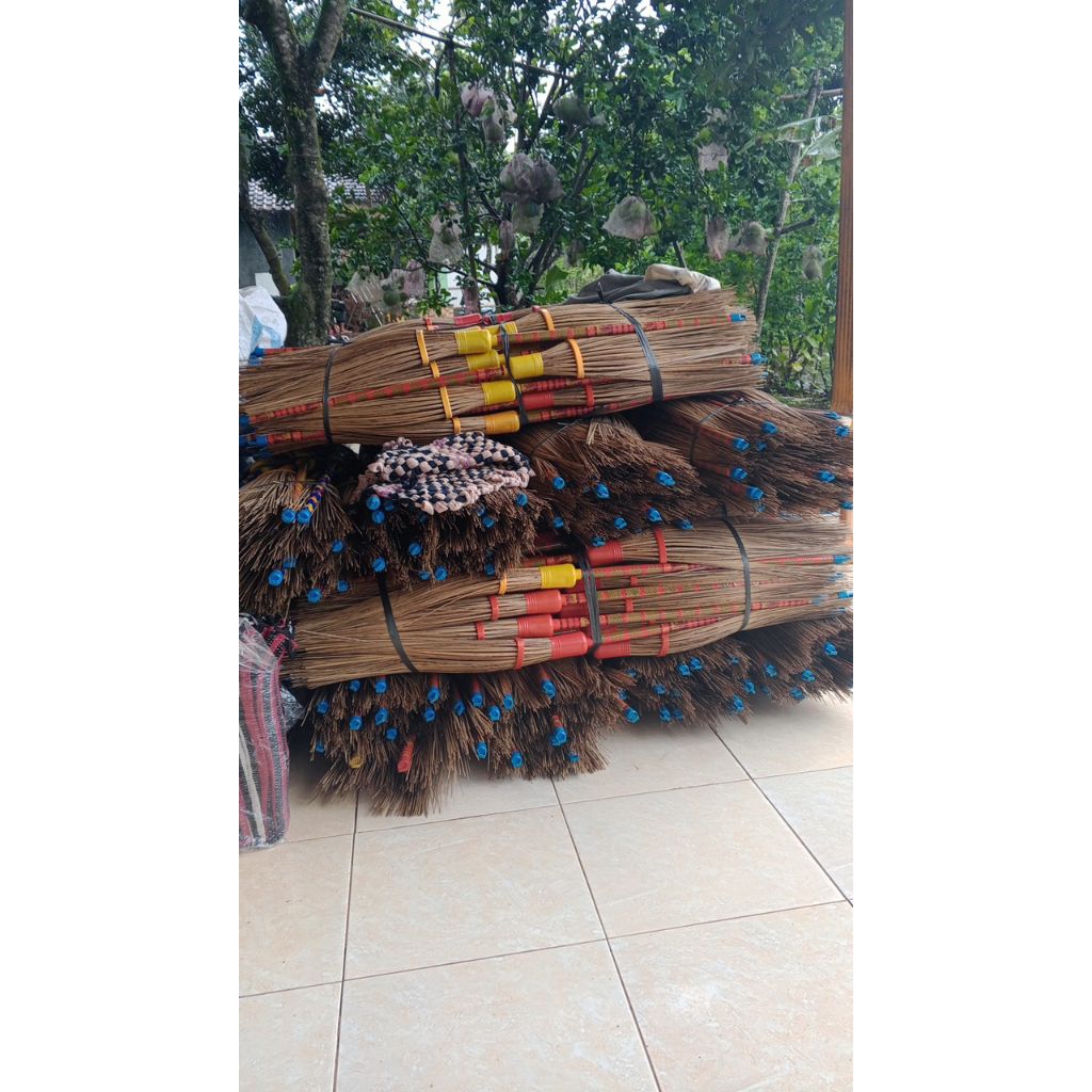 sapu lidi lakop | sapu lidi halaman | sapu lidi taman | sapu lidi gagang