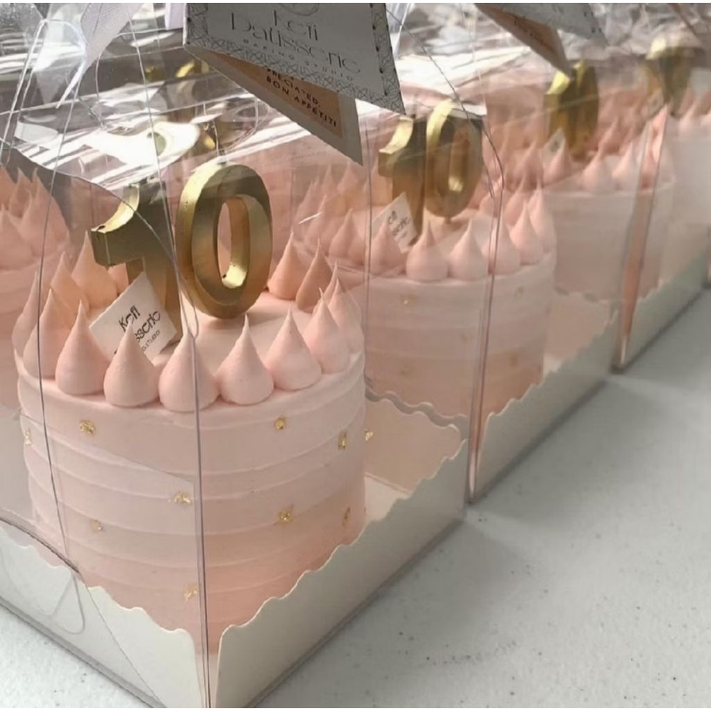 

5pcs GABLE BOX MIKA ALAS GOLD 12x12x15 cm