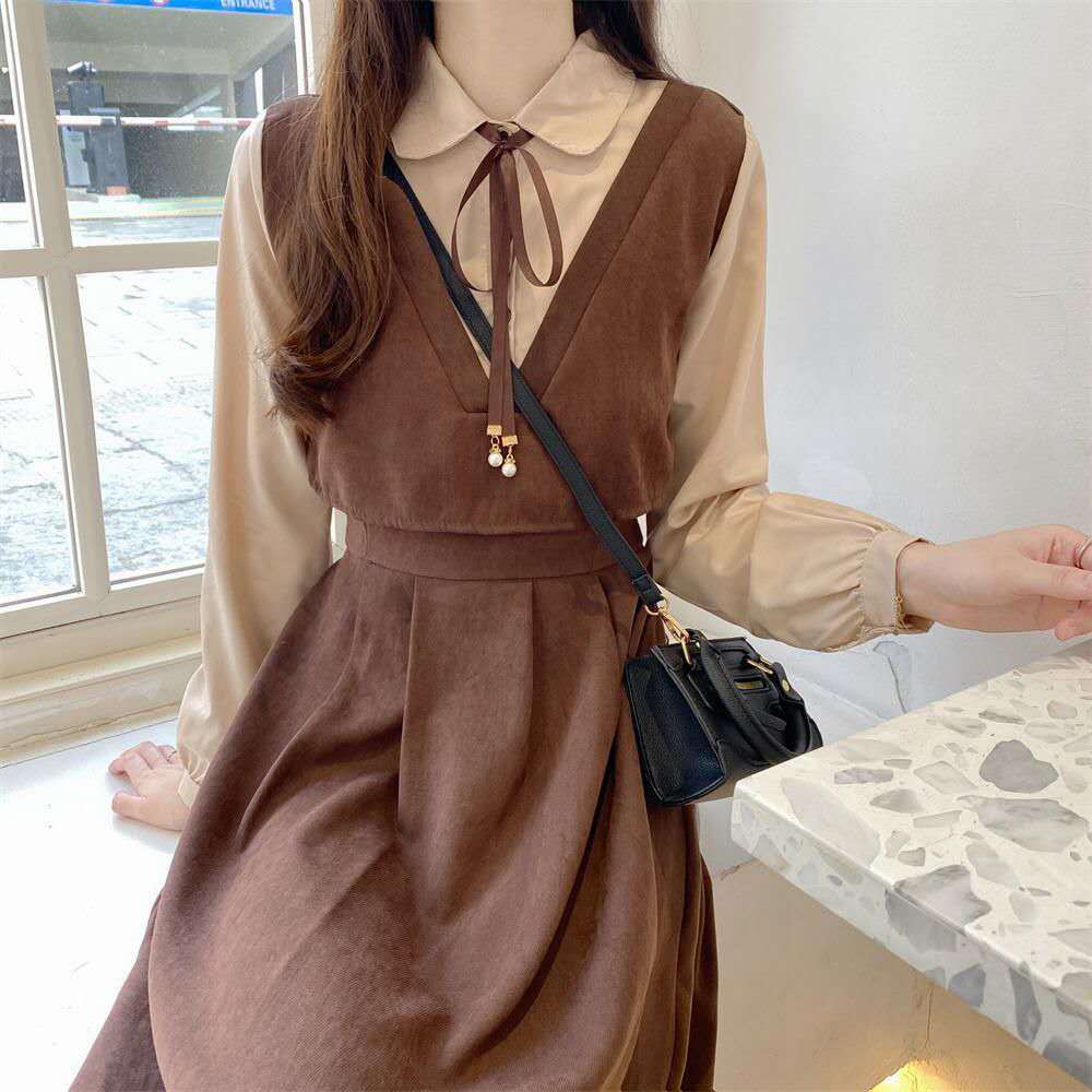 Dress Maxi Wanita Korea Style Lengan Panjang Ruffle Overall Coklat