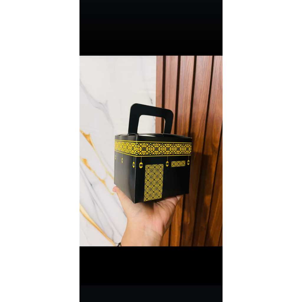 

box oleh oleh haji dan umrah bentuk kabah