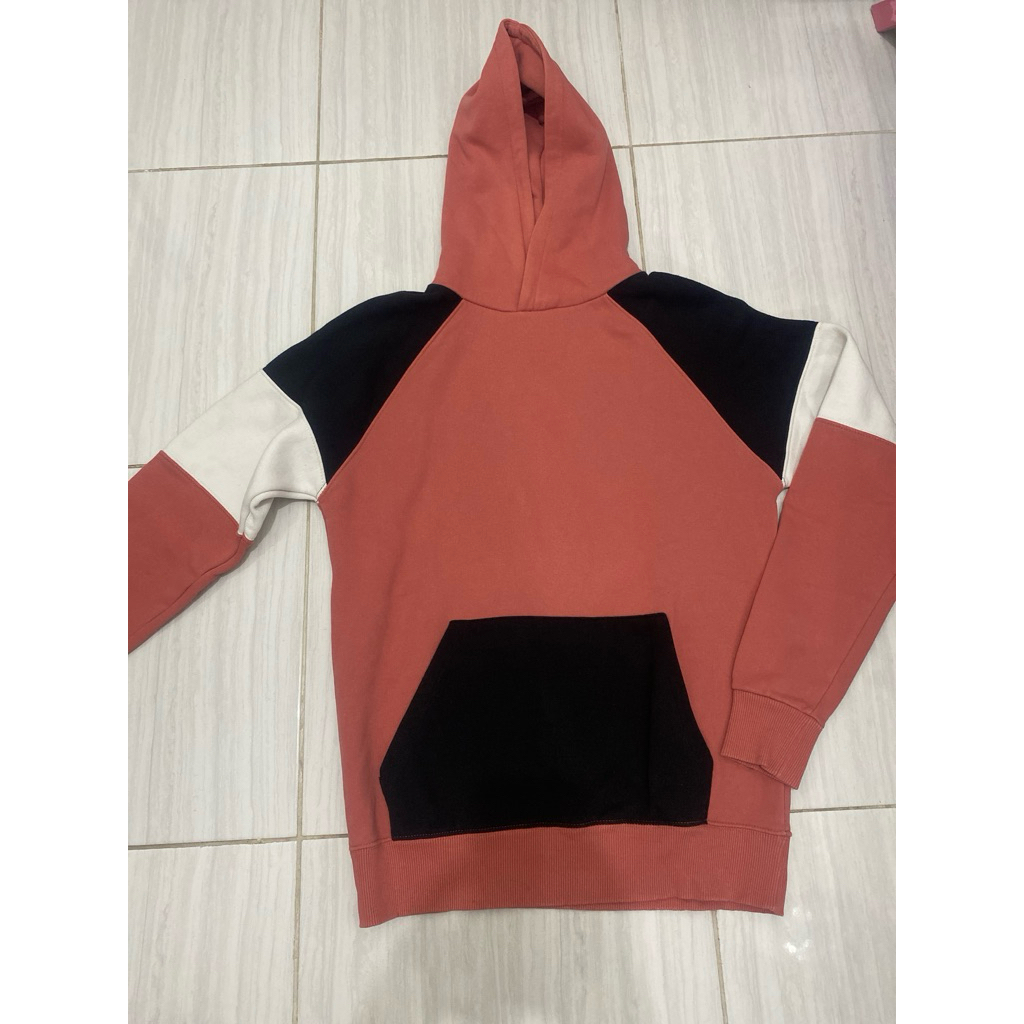 PRELOVED hoodie unisex cowok cewek pull & bear ori label TIDAK ADA MINUS yaa. 3warna pink salem hita