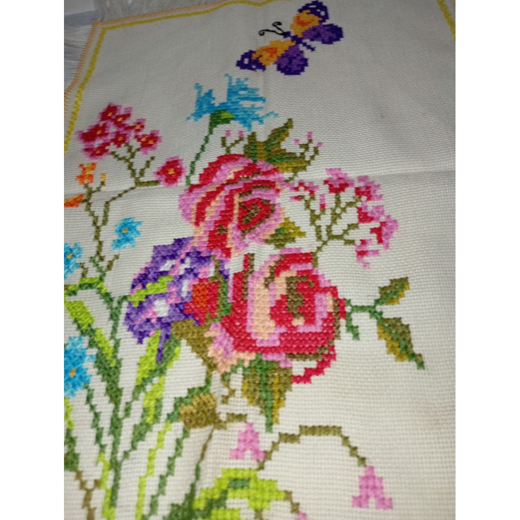 TAPLAK MEJA SULAMAN KRISTIK