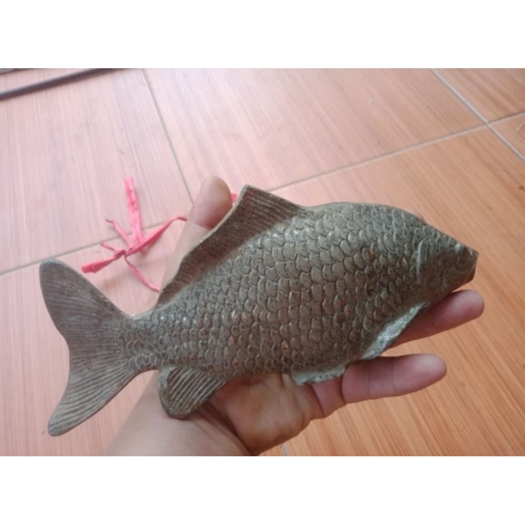 Barang Antik Lawasan Hiasan Meja Bentuk Ikan Tempat Surat Wadah Amplop Pemberat Kertas Bahan Kuninga