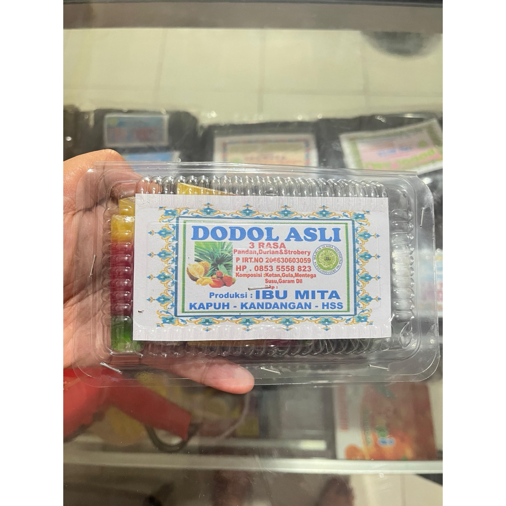 

Dodol Asli 3 Rasa Pandan Durian Stroberi Produksi Ibu Mita