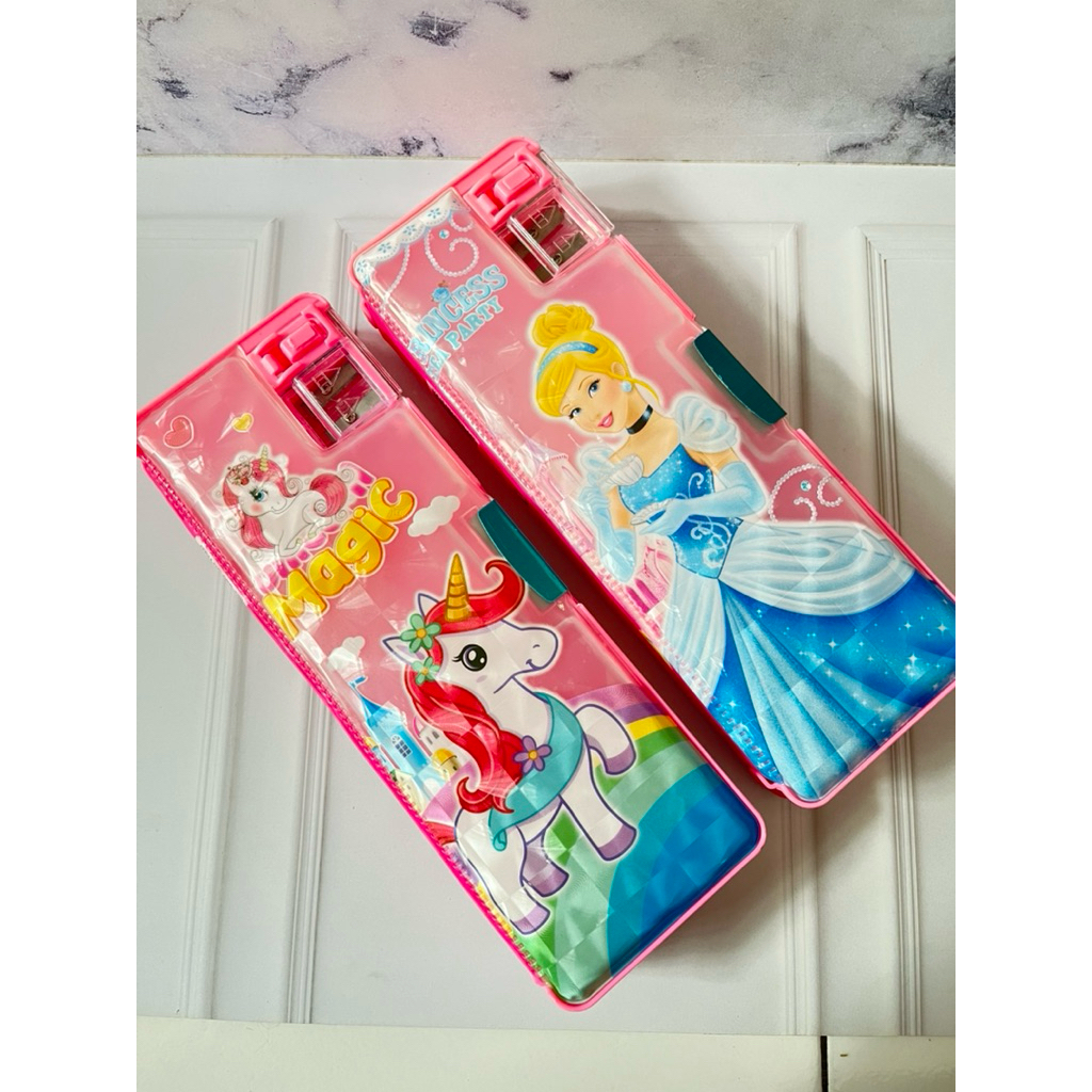 

Kotak Pensil Magnet Plus Rautan Motif Lucu / Tempat Pensil Anak
